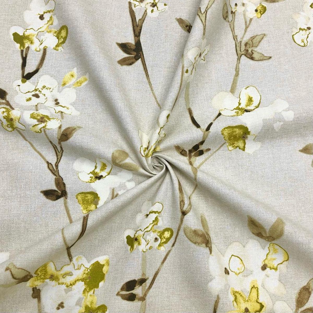 watercolour-floral-on-light-beige-panama-fabric