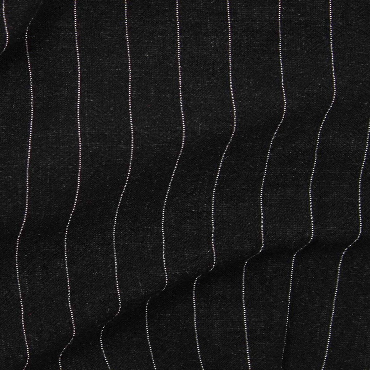pinstripe-silky-noil-black-white