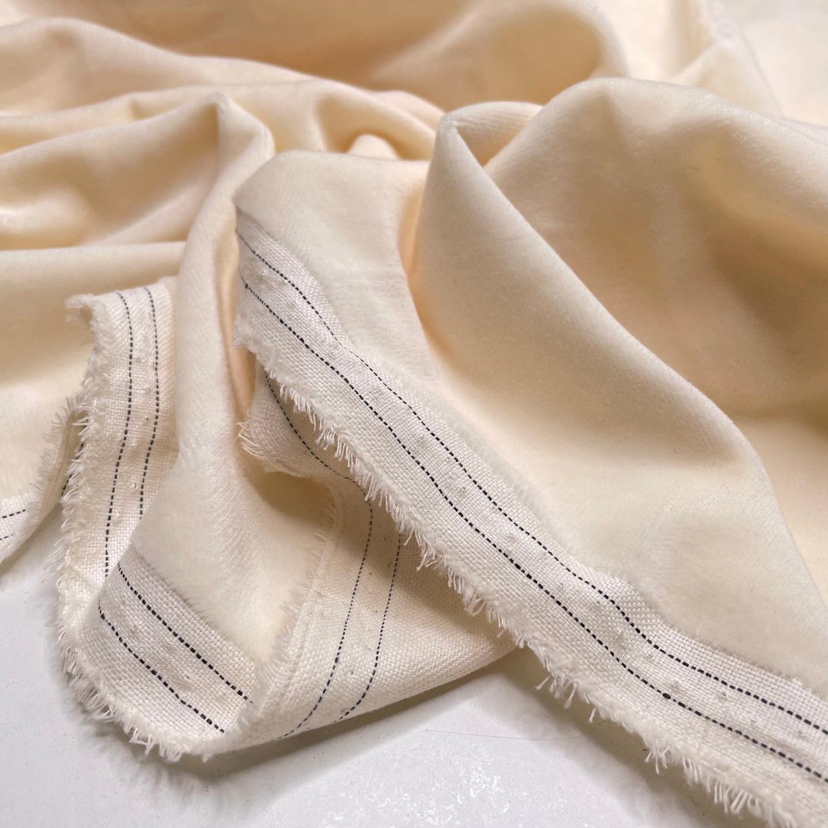 coffee-cream-velvet-cotton-woven-cream-1m-bundle