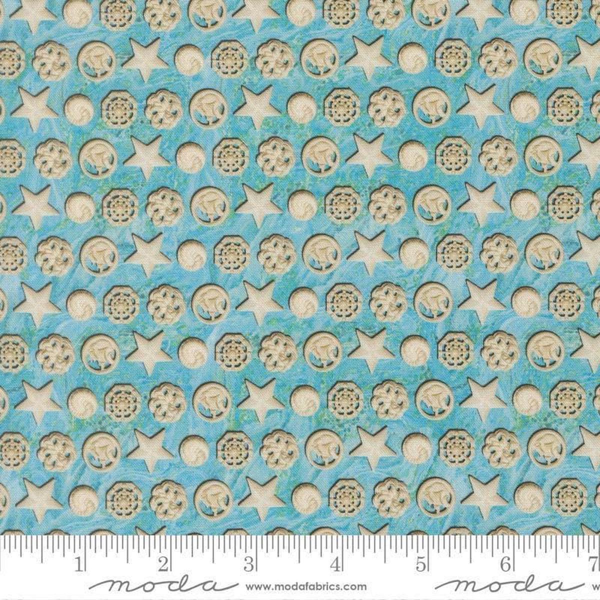 saltwater-the-white-pearl-surf-blue-sea-shell-fabric-39577-moda-fabrics-quilting-cotton-fabric