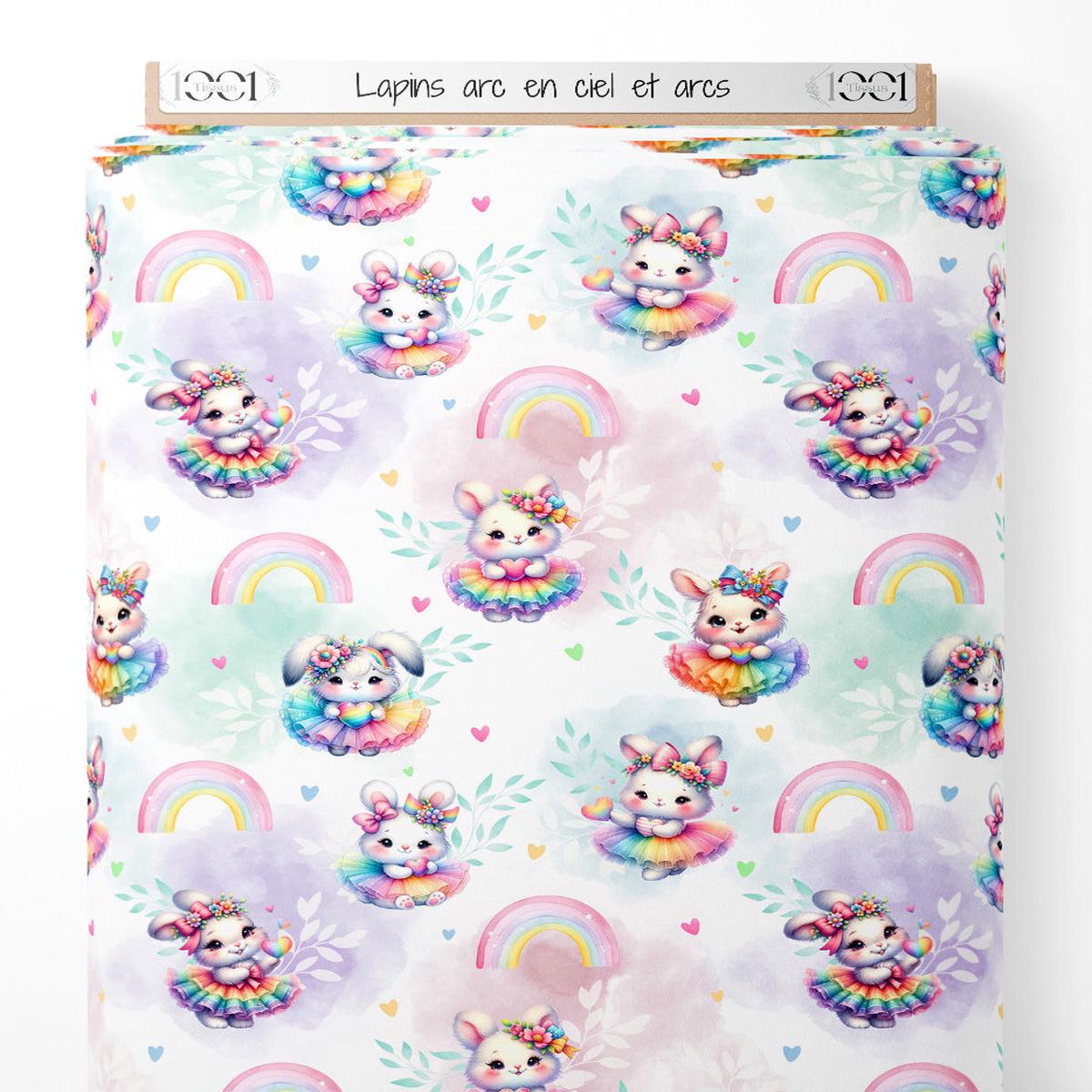 tissu-lapins-arc-en-ciel-et-arcs