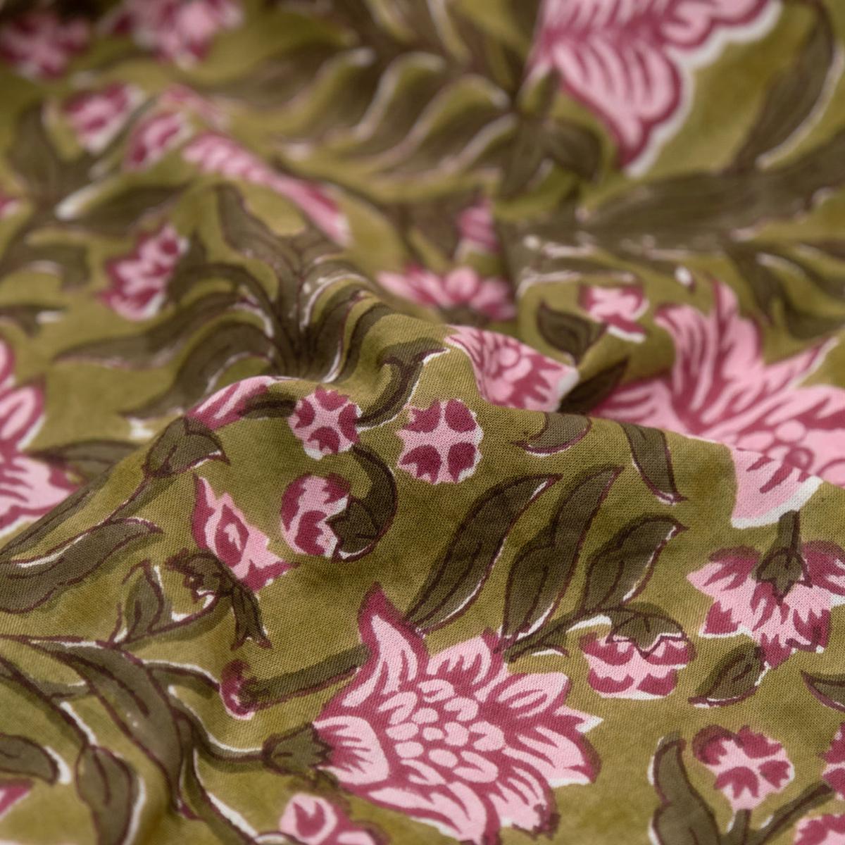 vine-block-printed-organic-cotton-batiste-moss-seaweed-carnation