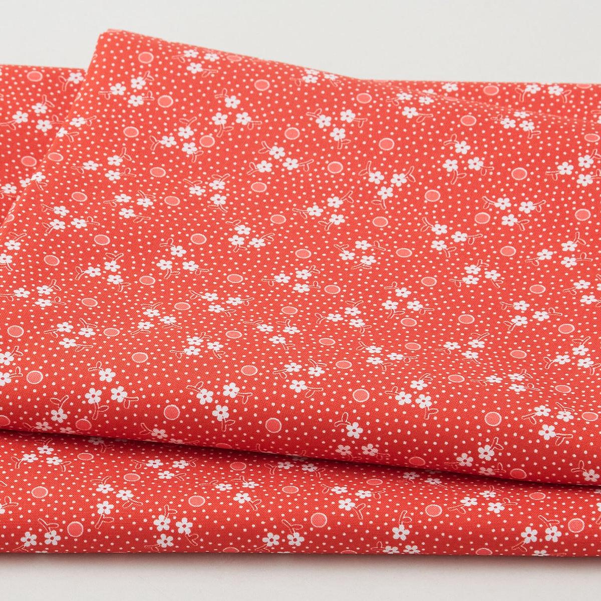 picnics-and-parades-favorites-cherry-flowers-2-yard-cut