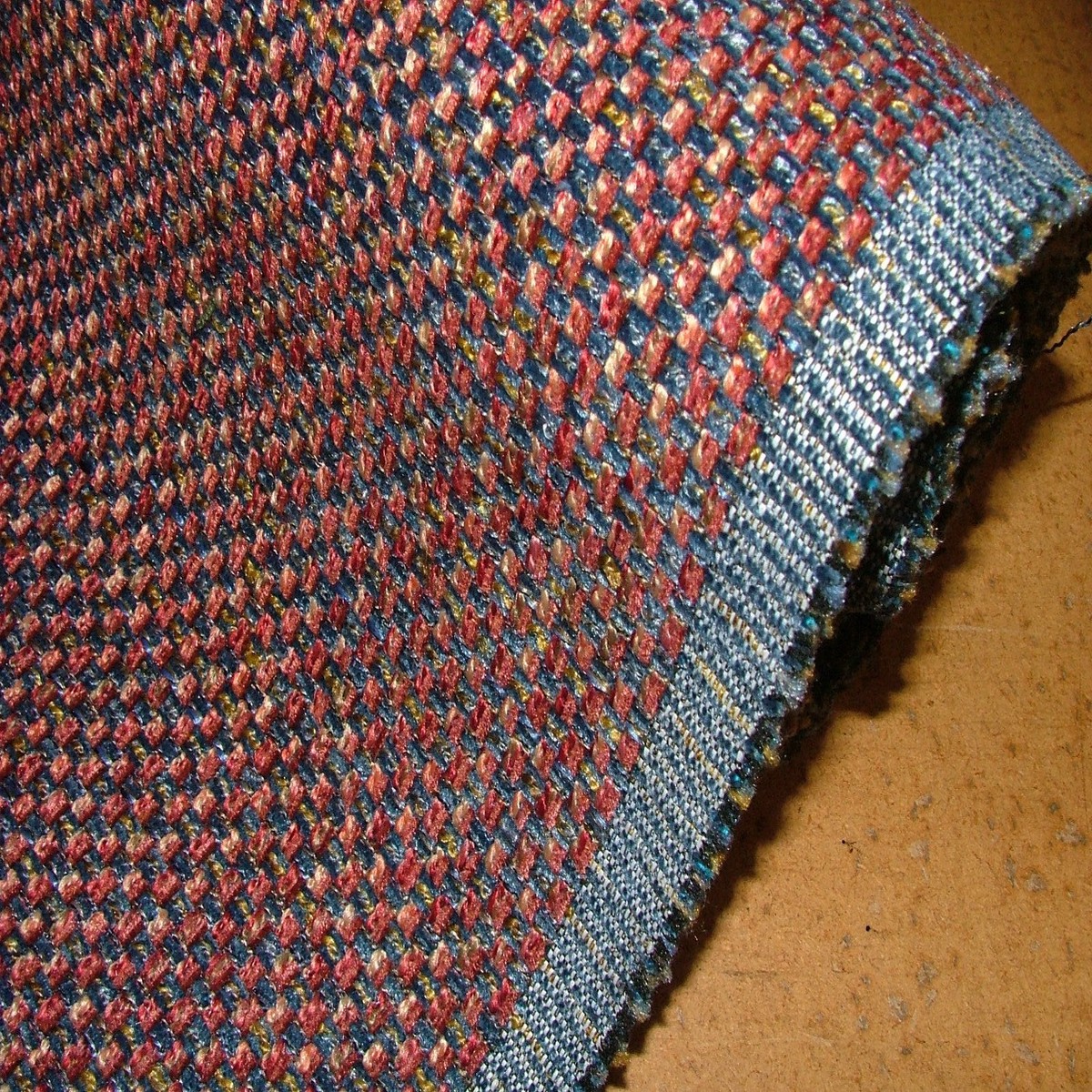 1-6-metres-iliv-cassiano-rouge-red-boucle-fabric-upholstery-cushion-curtain