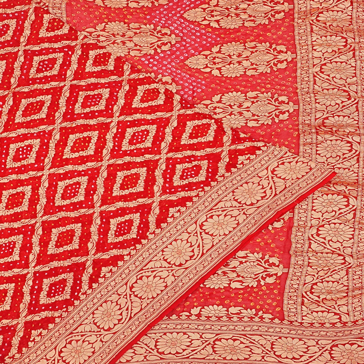 banarai-georgette-bandhani-brocade-red-saree