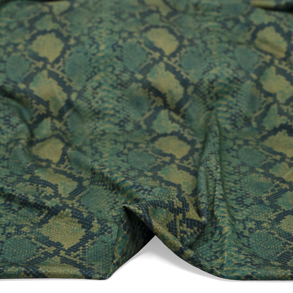 cold-blooded-lenzing-ecovero-jersey-pine-emerald
