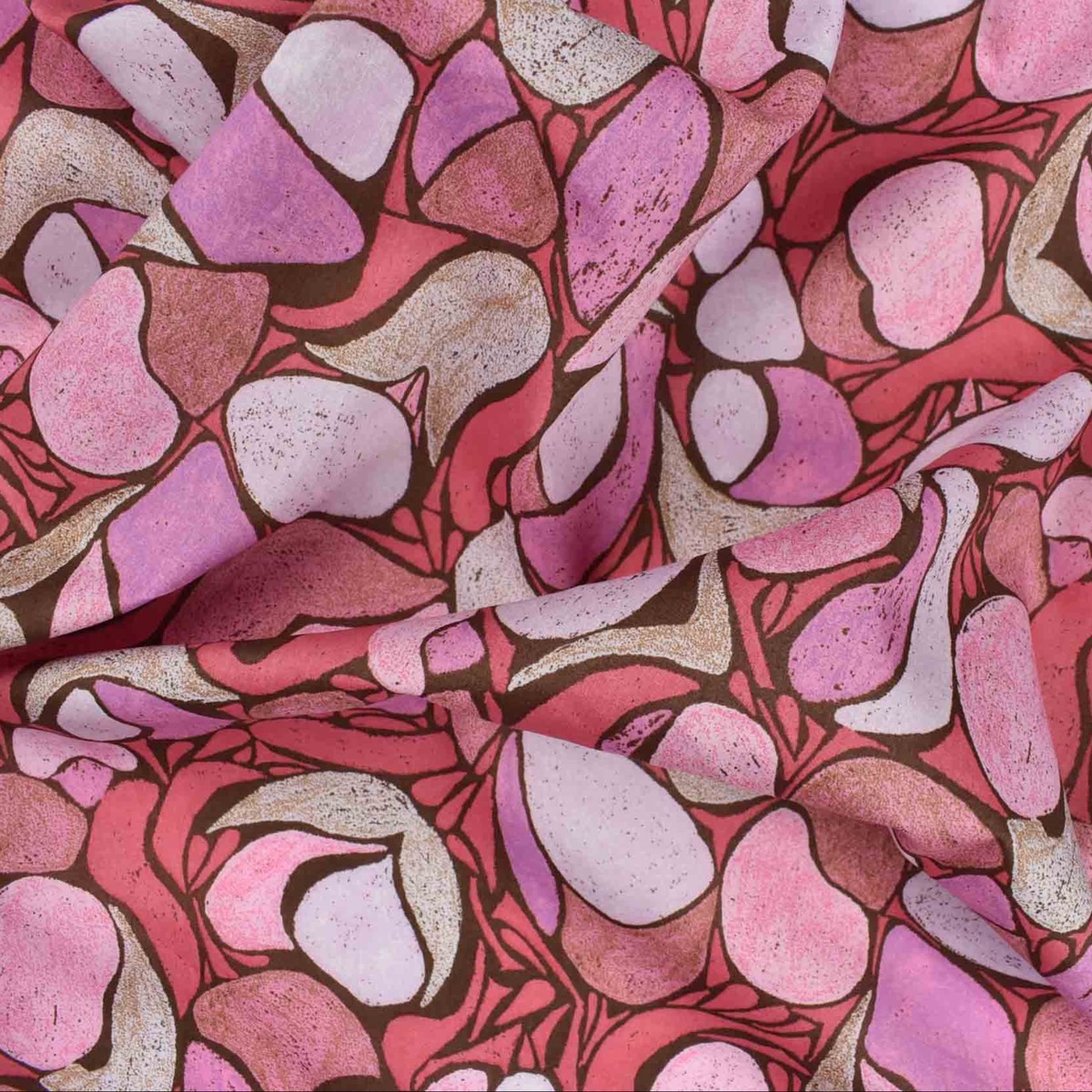 luxury-printed-cotton-lawn-aldingham-red-pink