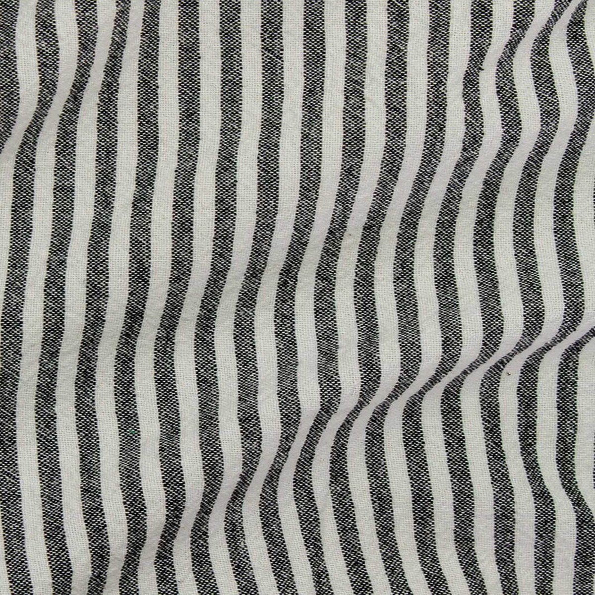 organic-stripes-black