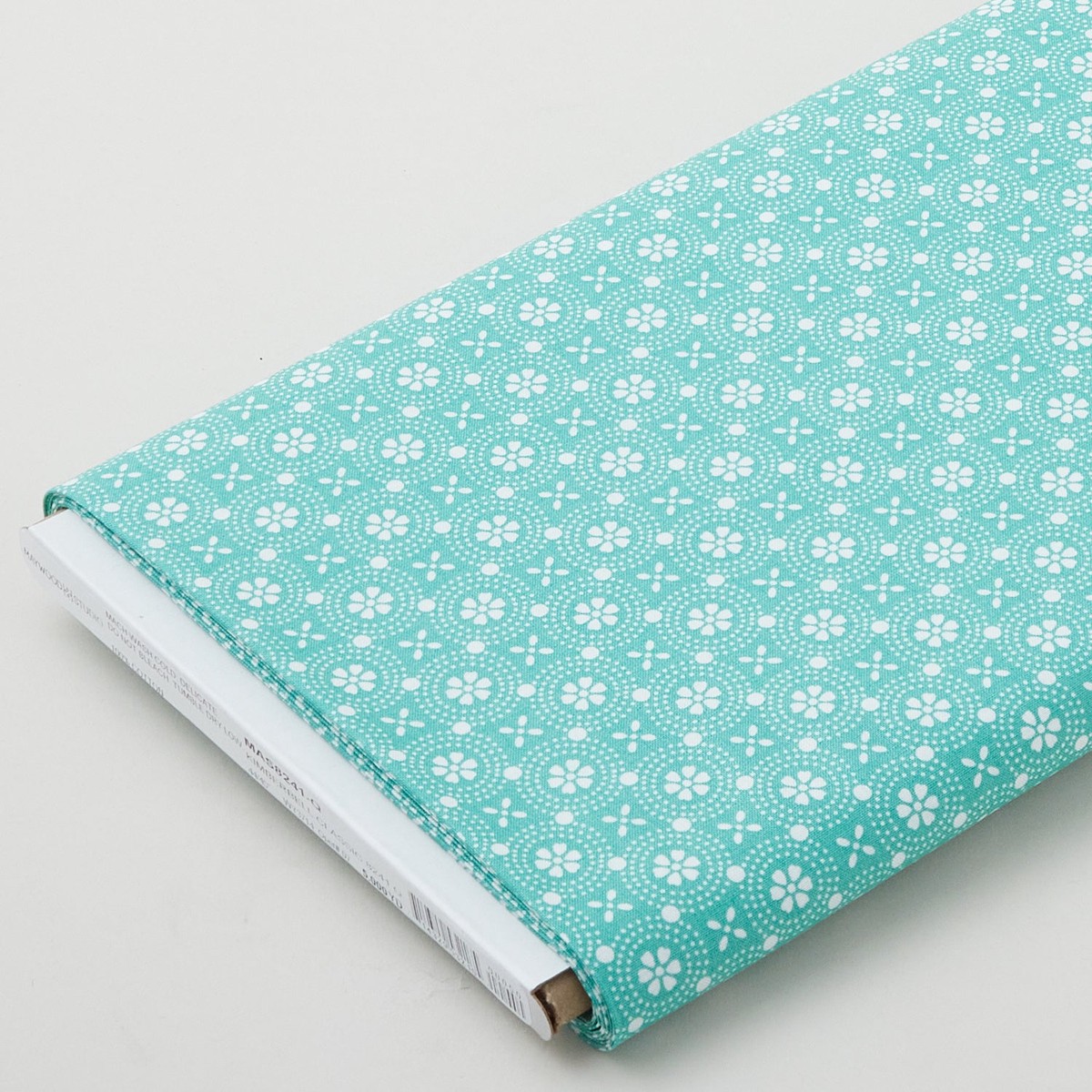 kimberbell-classic-dotted-circles-teal-5-yard-bolt