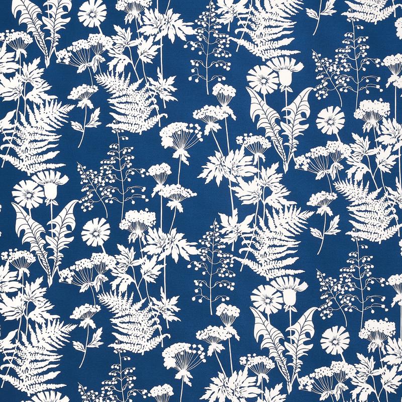 spring-floral-indoor-outdoor-navy