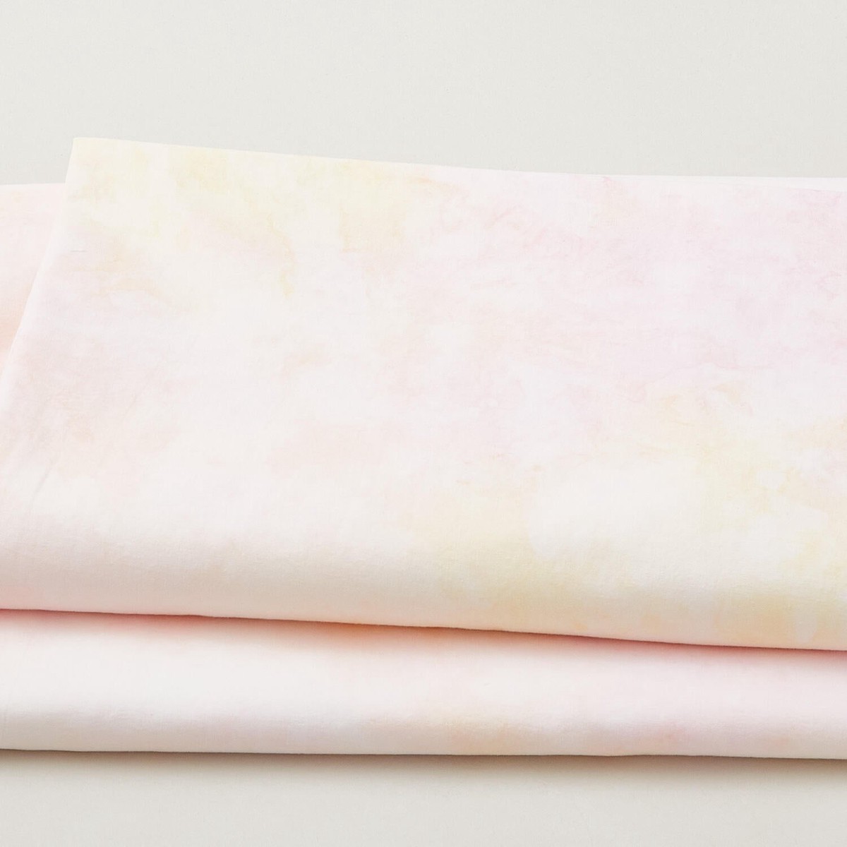 bali-sweet-sorbet-108-multi-puffs-pink-yellow-3-yard-cut