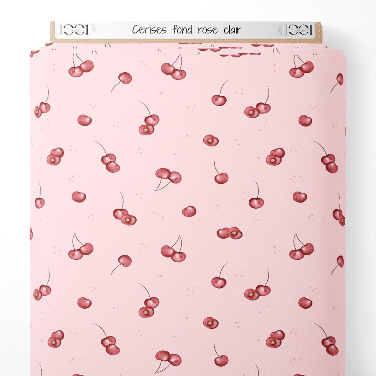 tissu-cerises-sur-fond-rose-clair