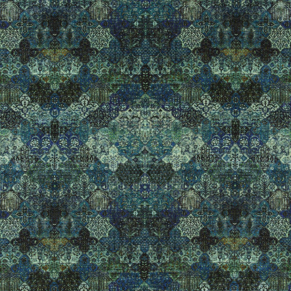 sampul-peacock