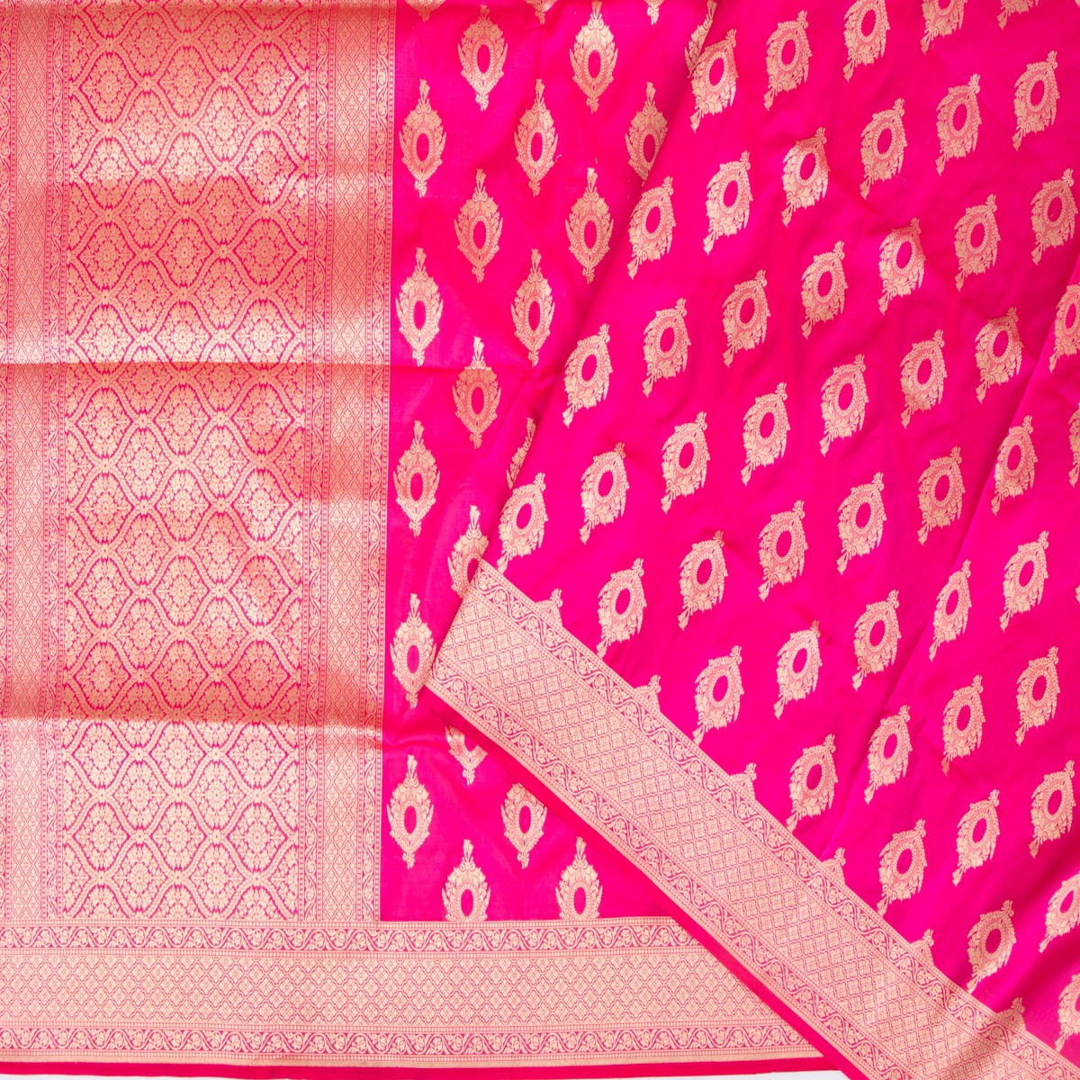 banarasi-silk-butta-pink-saree
