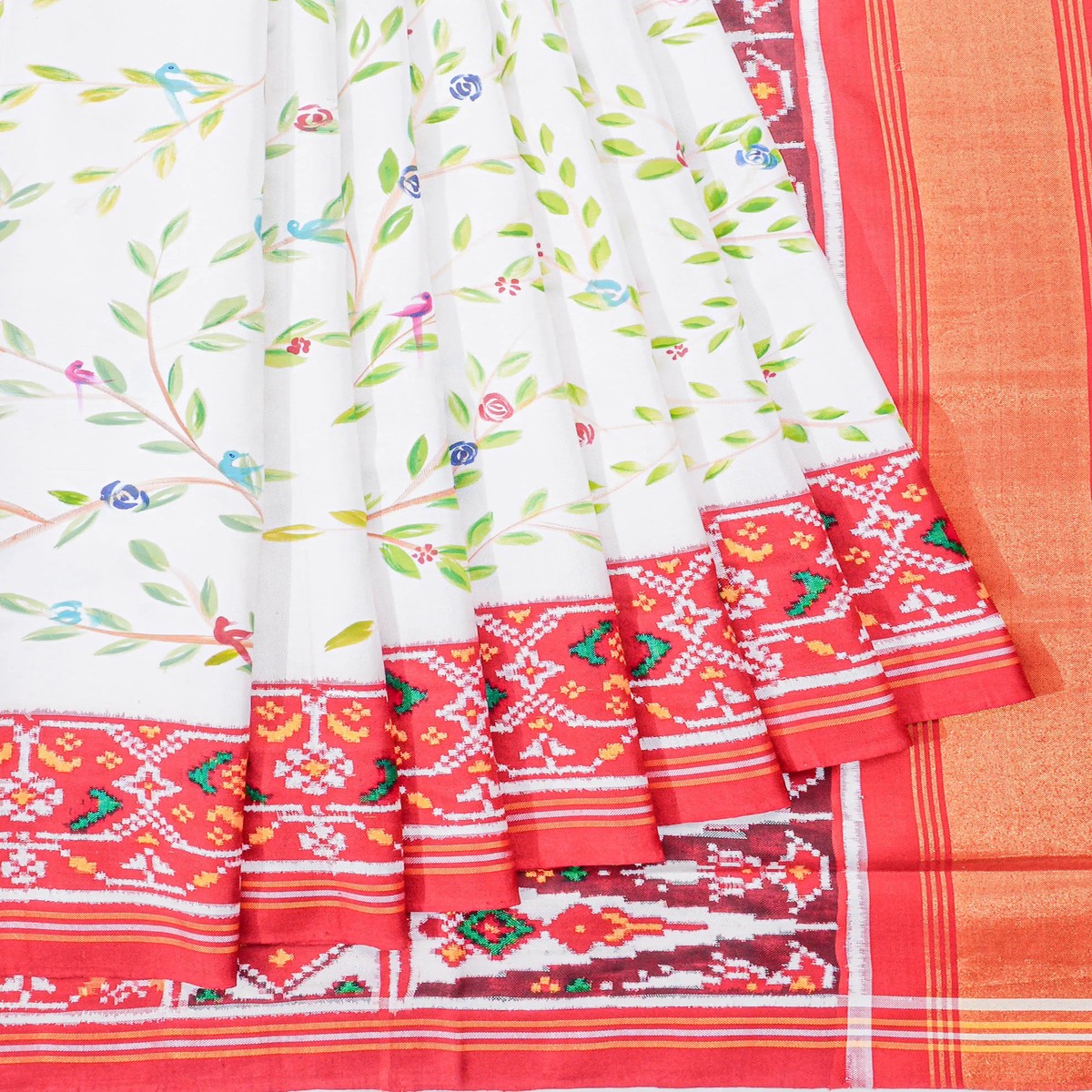 hand-painted-x-patan-patola-silk-double-ikat-white-saree