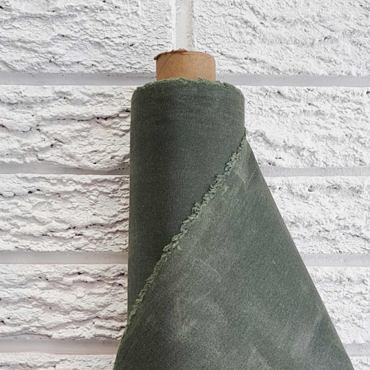 8oz-waxed-canvas-in-hunter