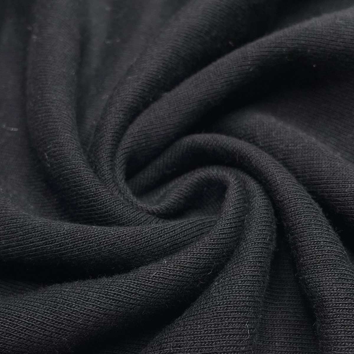 in-a-dogs-eyes-jersey-fleece-cotton-blend-knit-black-1m-bundle