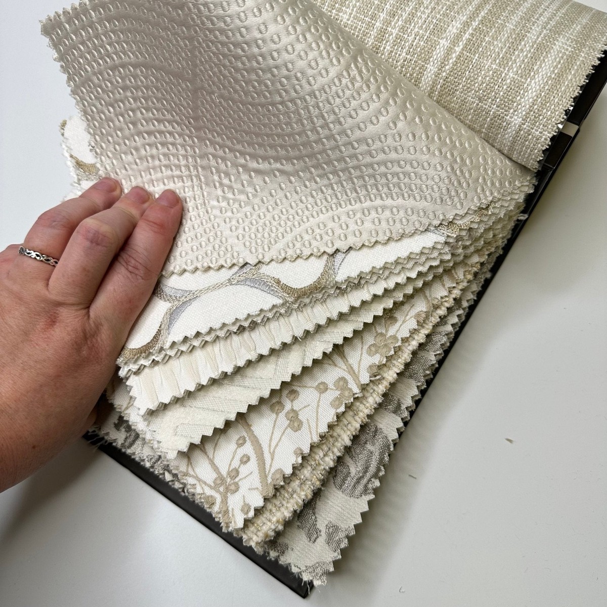 pearls-home-dcor-sample-books-lg-rectangle