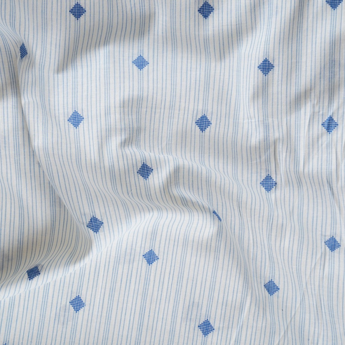 pre-cut-1-meter-pure-cotton-handloom-white-with-blue-stripes-and-tiny-diamond-motifs-woven-fabric