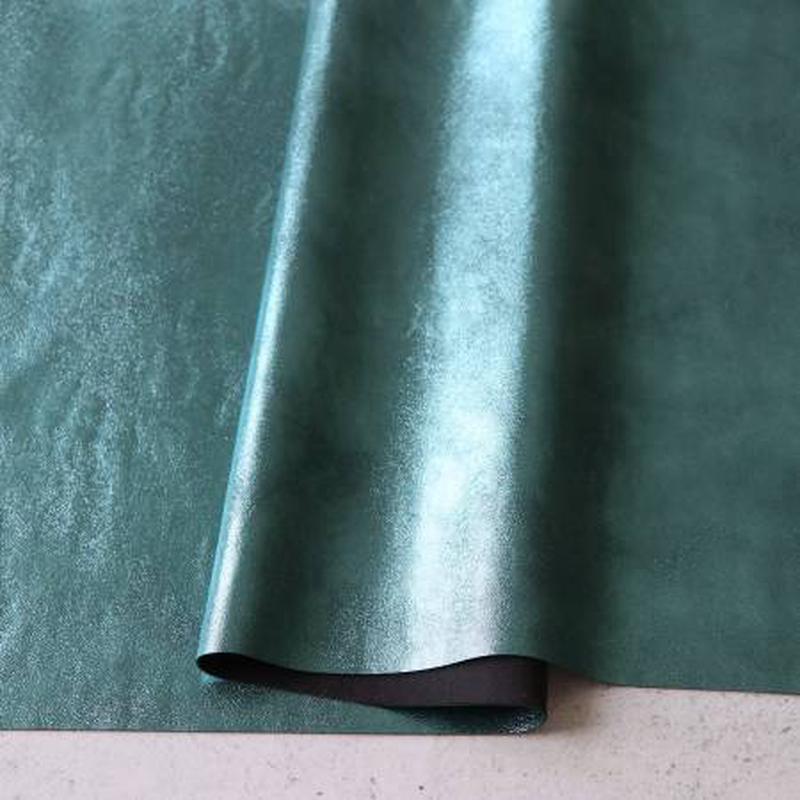 alexandrite-glitz-faux-leather-1-2yd