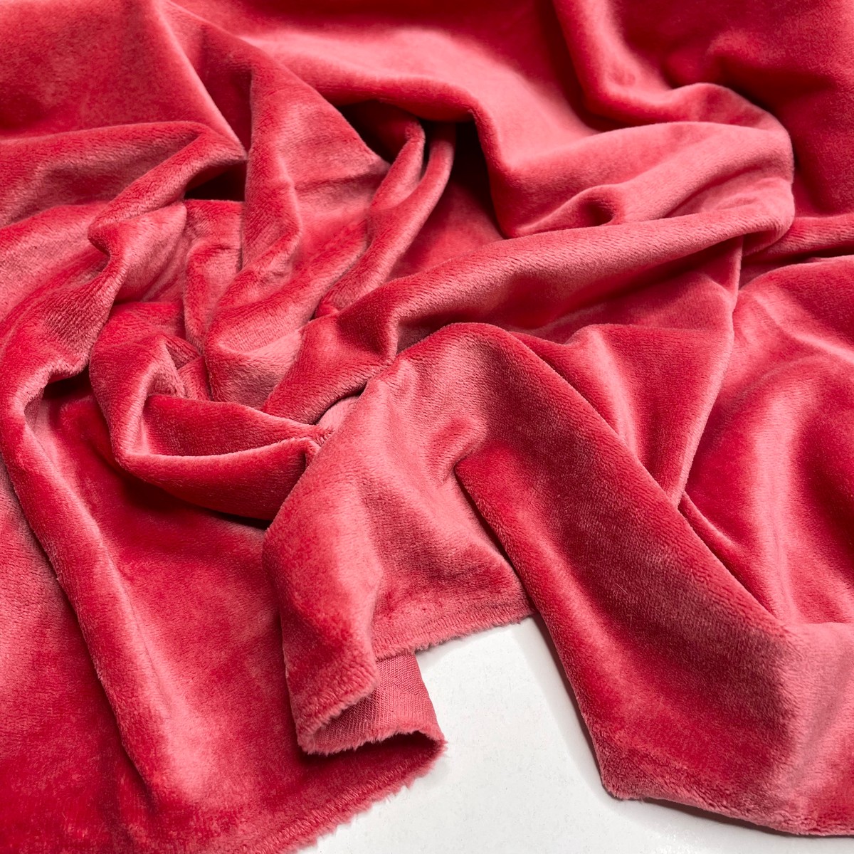 forever-and-always-knitted-velour-polyester-blend-knit-pink-2-2m-bundle