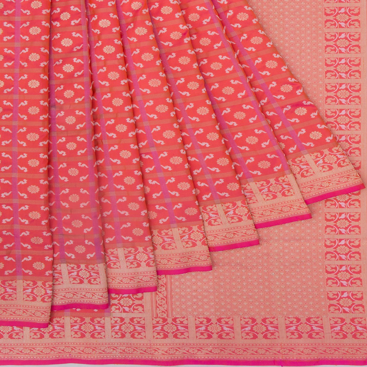 banarasi-silk-checks-and-butta-dual-tone-pink-and-orange-saree