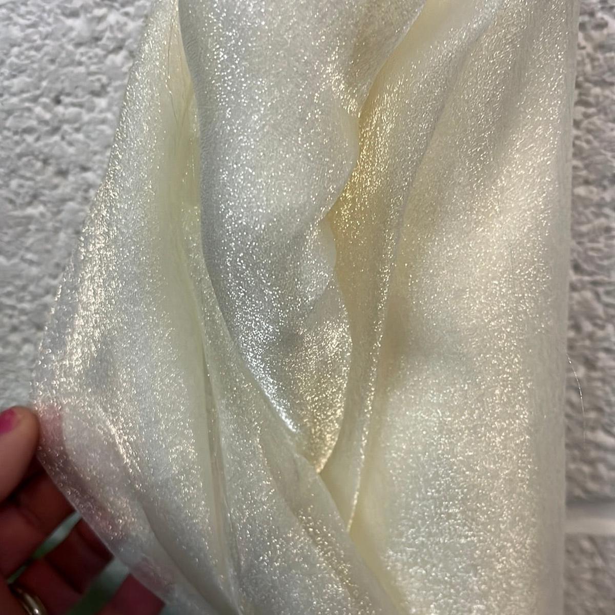 1-metre-japanese-crystal-organza-fabric-x-112cm-44-ivory