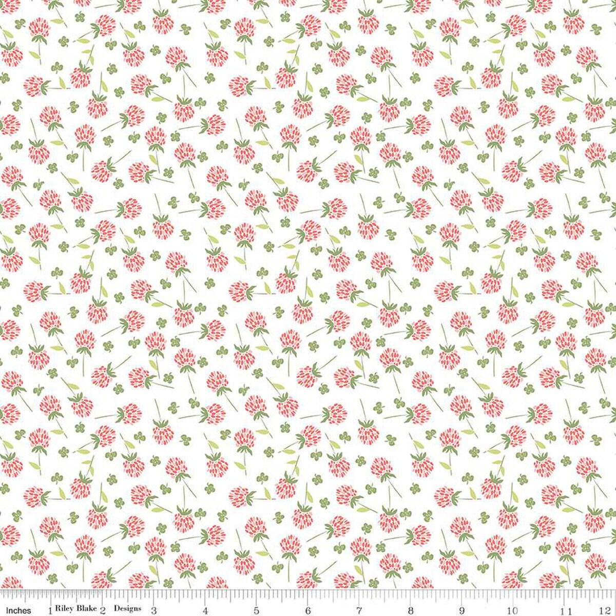 sale-clover-farm-clover-c14763-white-riley-blake-designs-floral-flowers-quilting-cotton-fabric