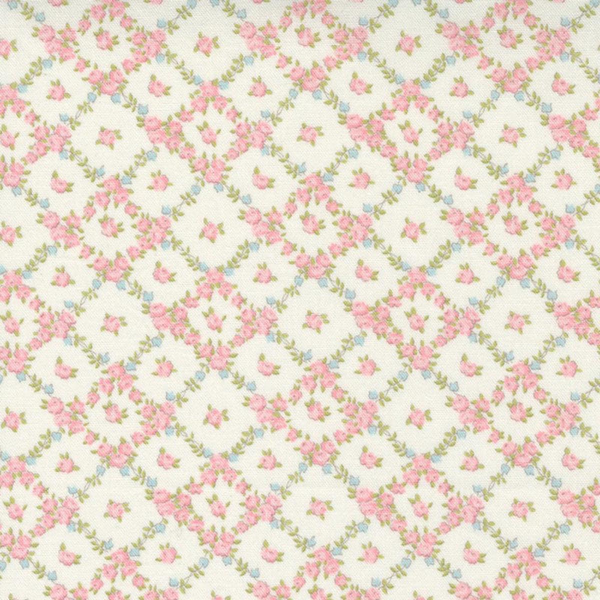 moda-cottage-linen-closet-lattice-faded-line-18732-11