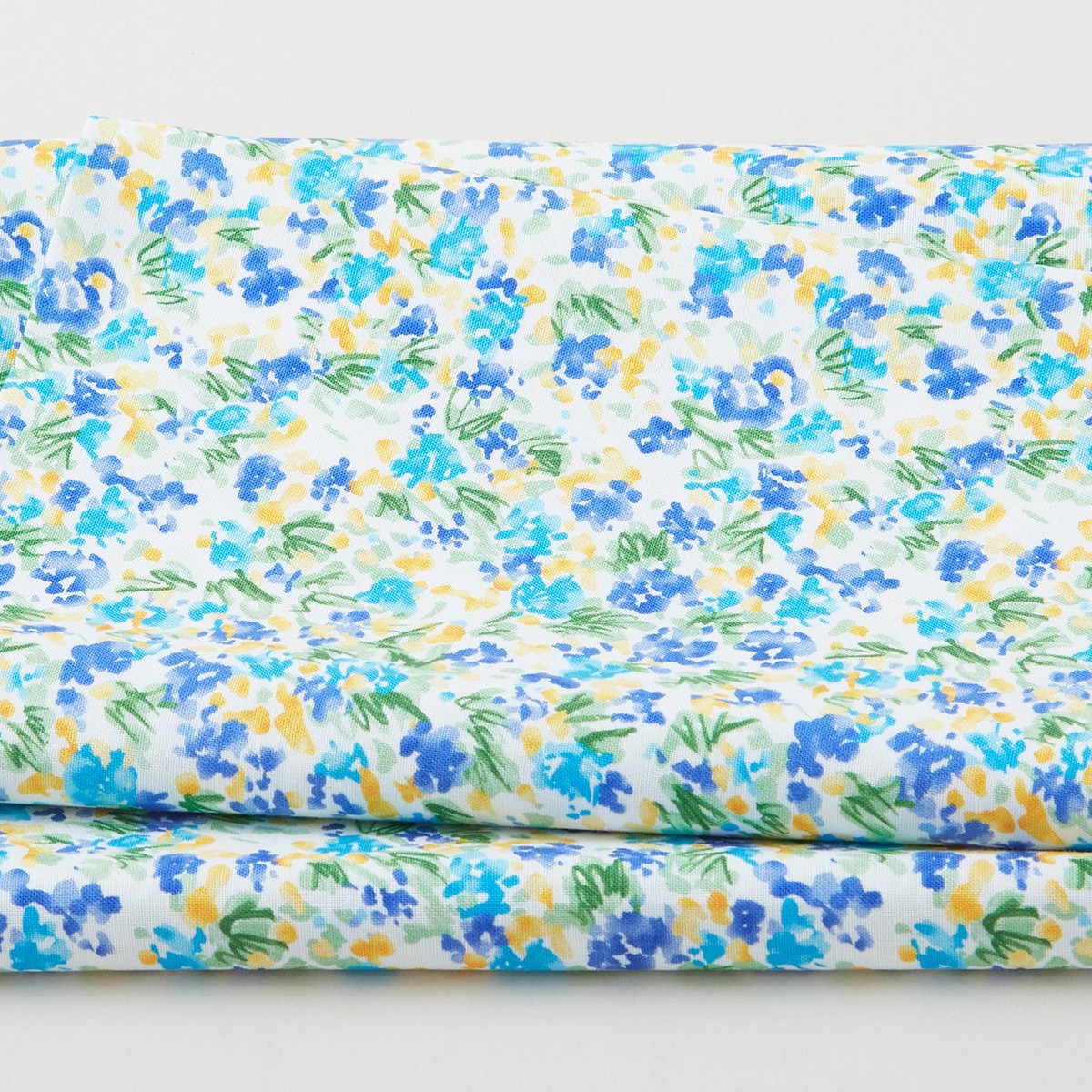 blue-muse-favorites-morning-meadow-white-2-yard-cut