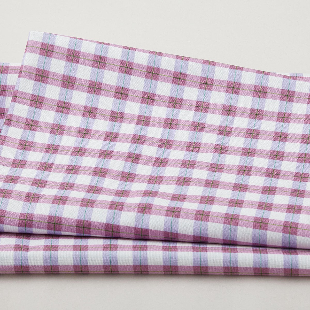 budding-roses-cottage-gingham-violet-2-yard-cut