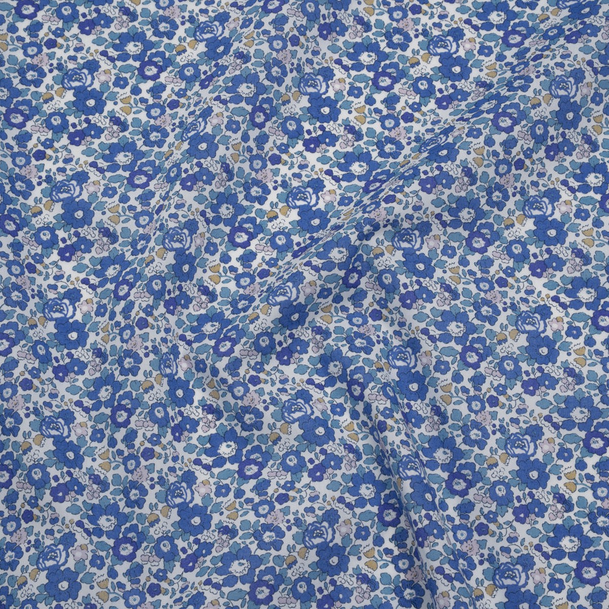 liberty-fabrics-tana-lawn-betsy-ann-blue-blue-teal-and-orange-floral