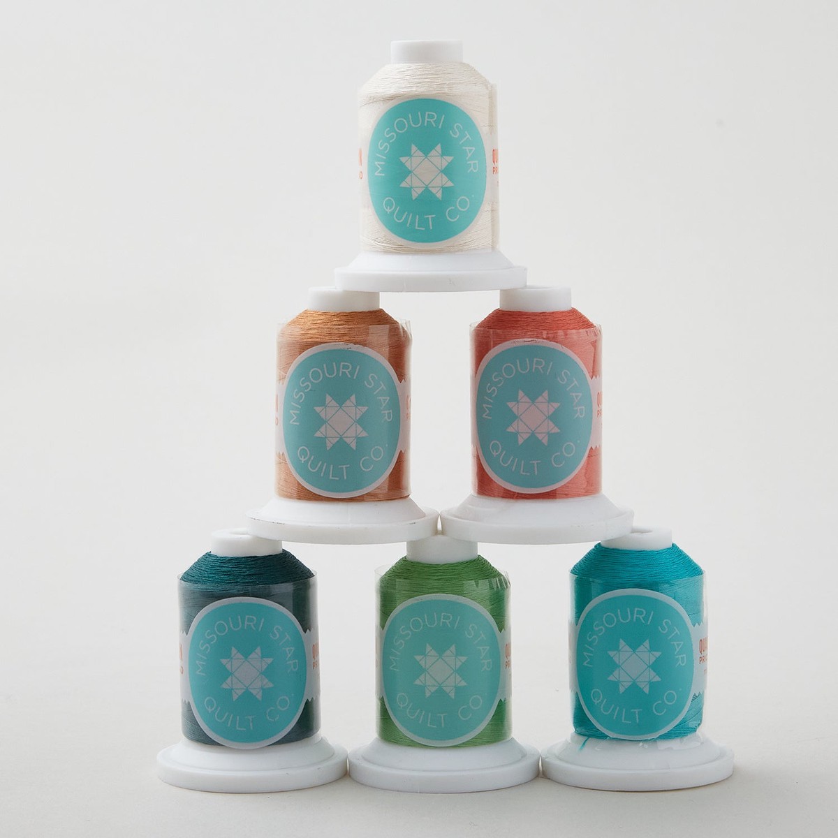 copper-mountain-block-of-the-month-missouri-star-thread-pack