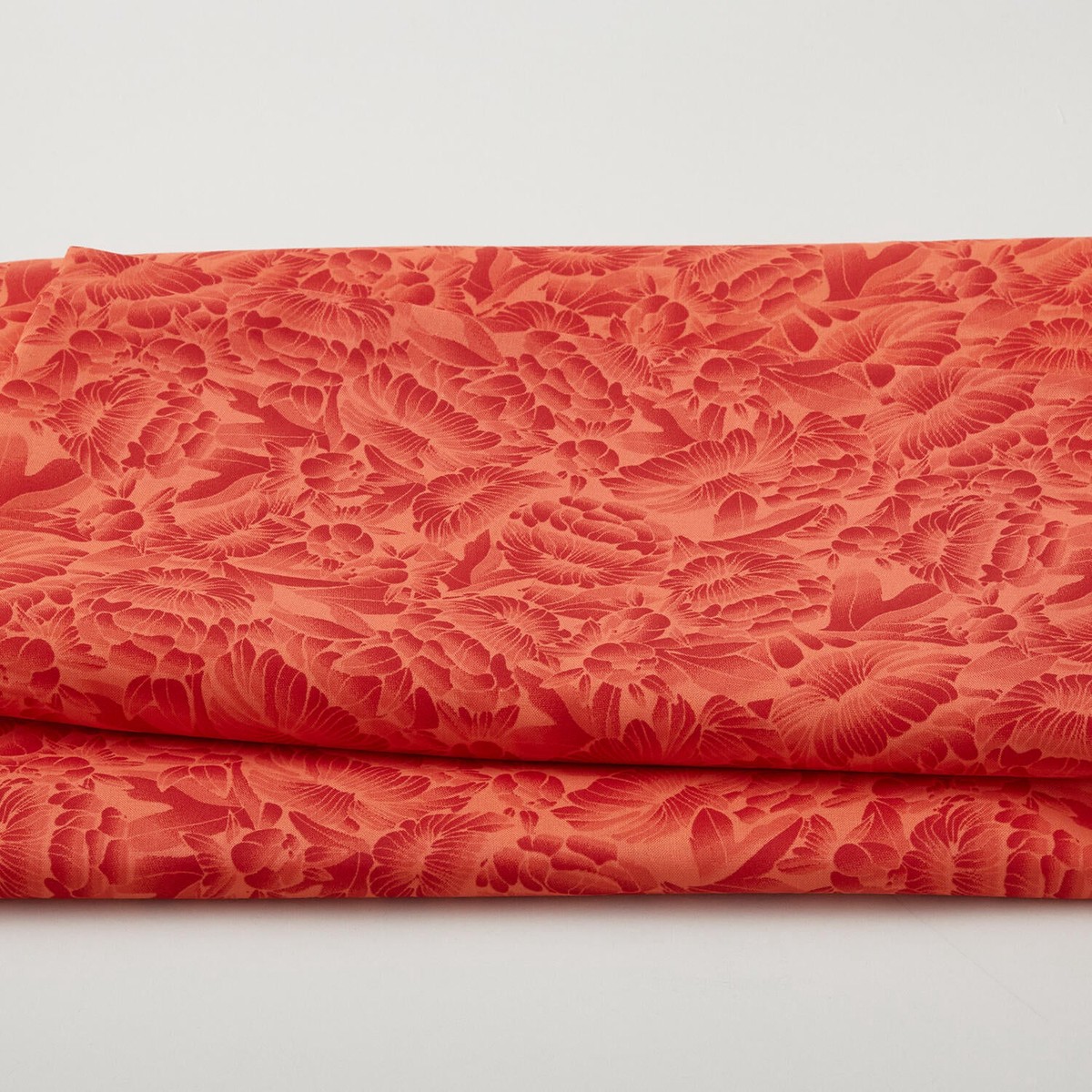 florique-118-tonal-florique-flowers-red-3-yard-cut