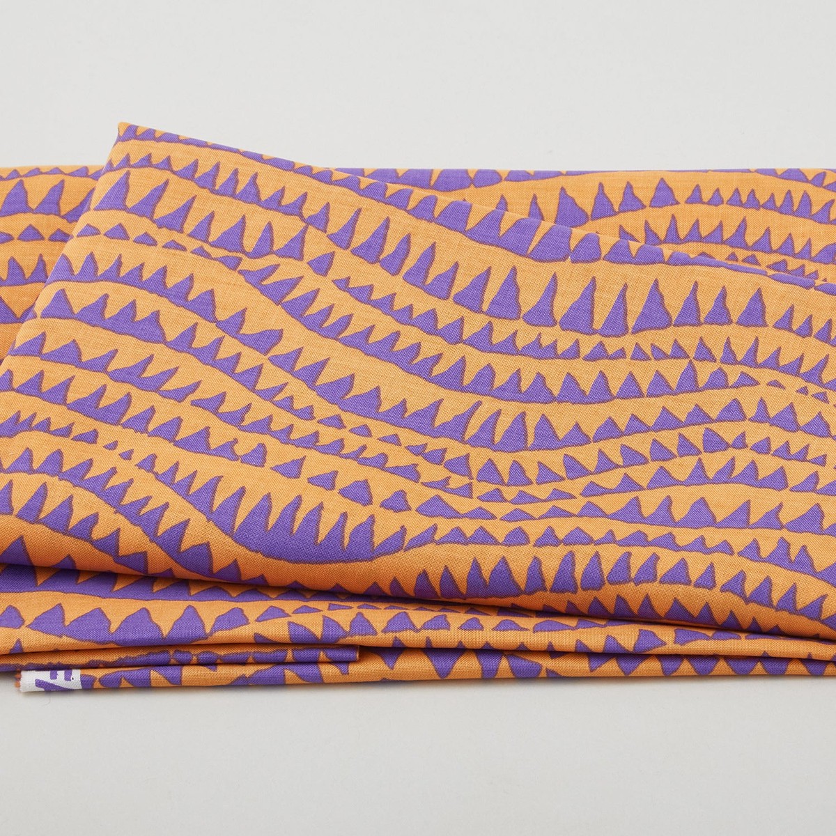 kaffe-fassett-stash-sharks-teeth-carnival-2-yard-cut