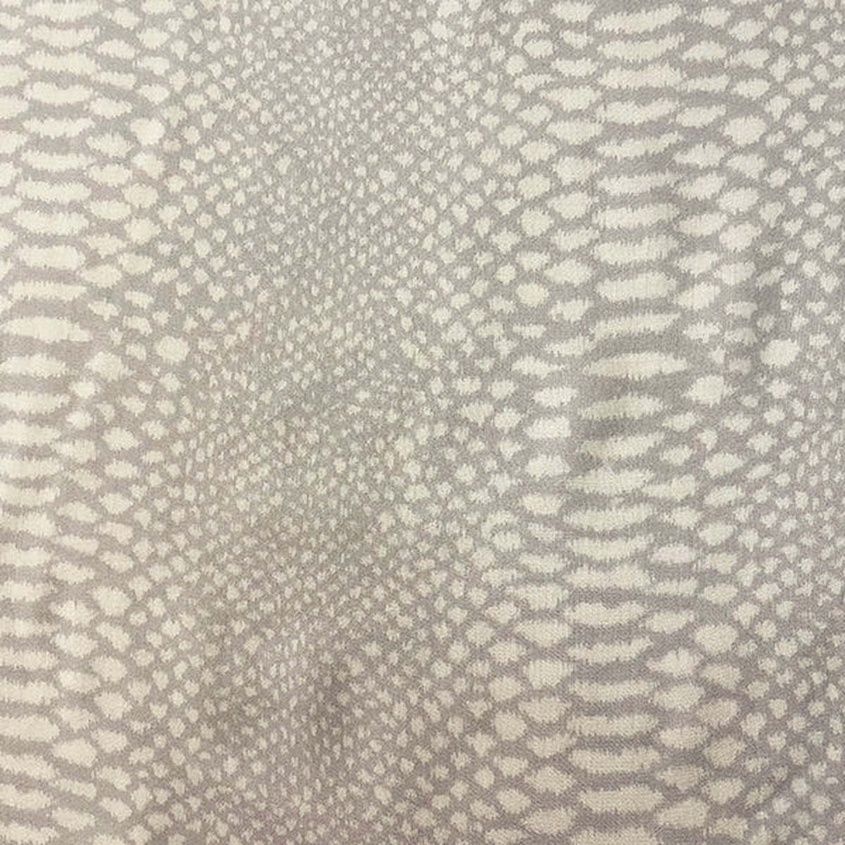 pale-lavender-and-white-animal-print-batiste-fabric