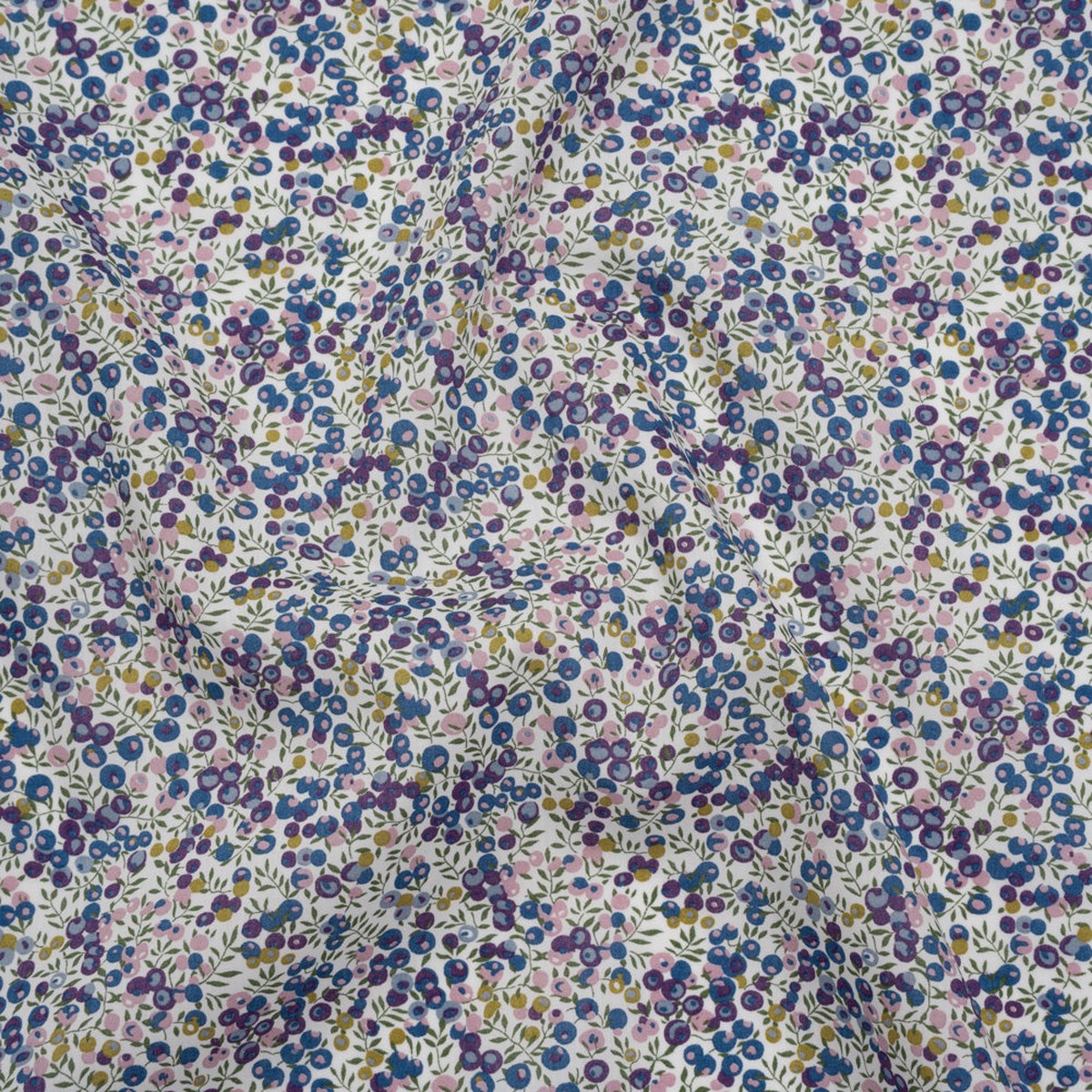 liberty-fabrics-tana-lawn-wiltshire-bud-purple-royal-purple-blue-and-orchid-pink-berries-and-leaves