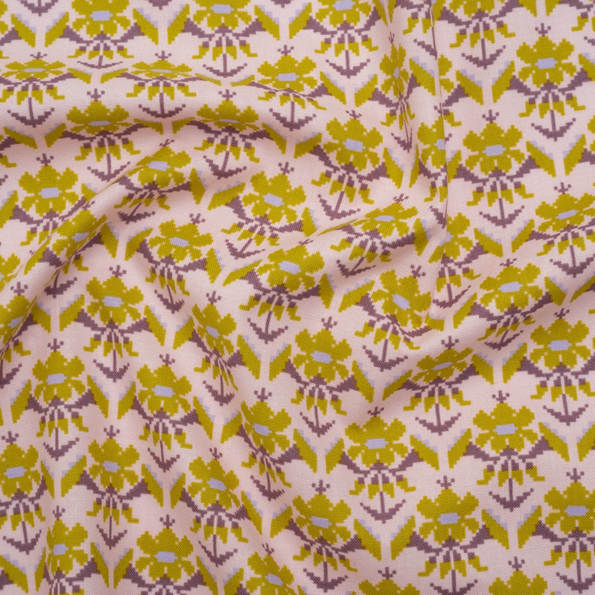 printed-quilting-cotton-by-anna-maria-textiles-for-northcott-attic-posey-floral-heiress-collection
