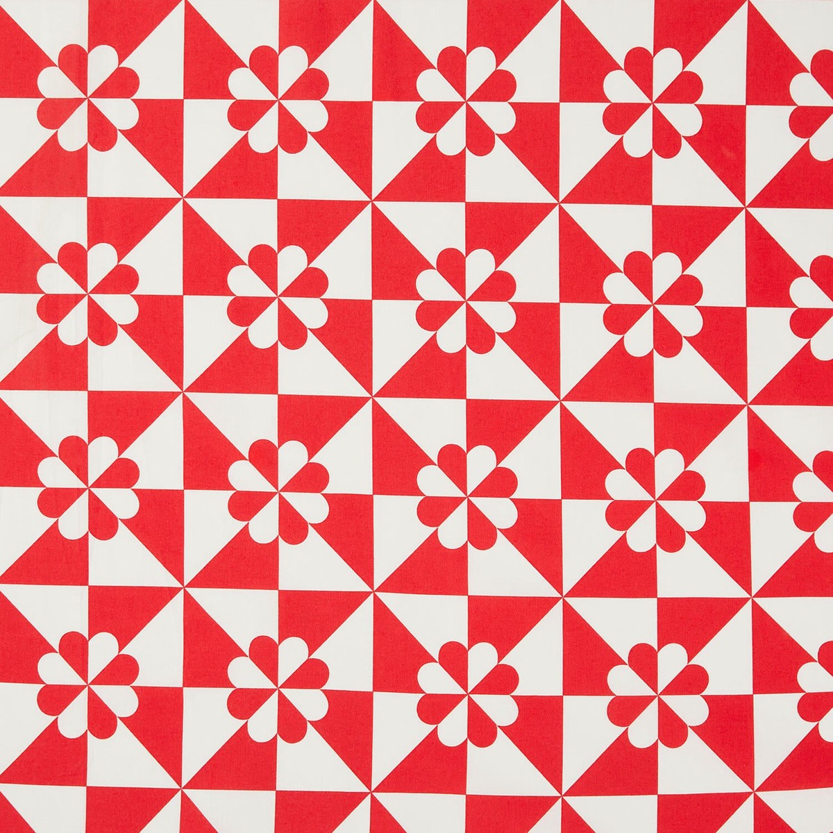perfect-points-ii-hearts-and-gizzards-red-yardage