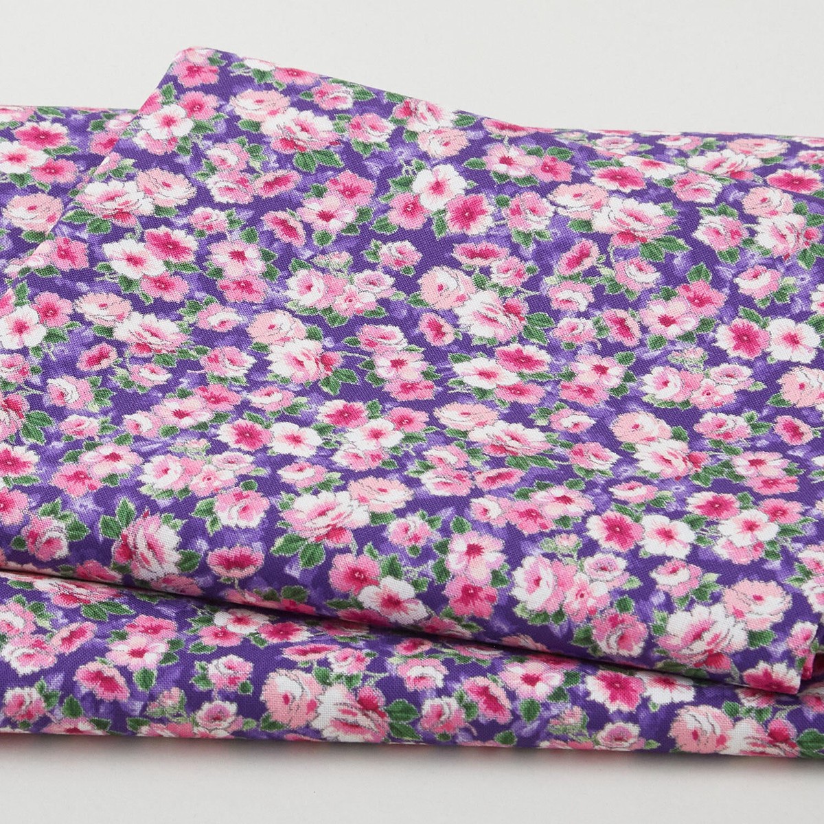 decadent-blossoms-favorites-small-petunia-flowers-2-yard-cut