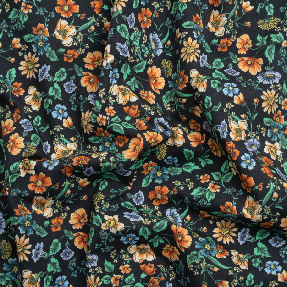 mood-exclusive-picking-poppies-cotton-poplin