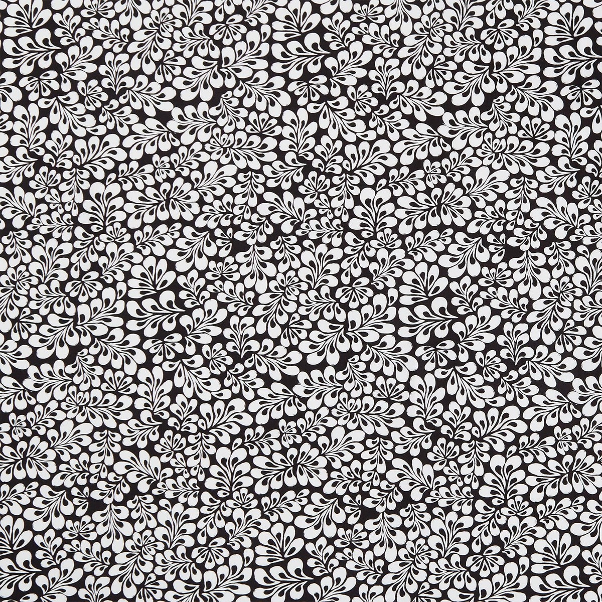 inkwell-petals-black-yardage