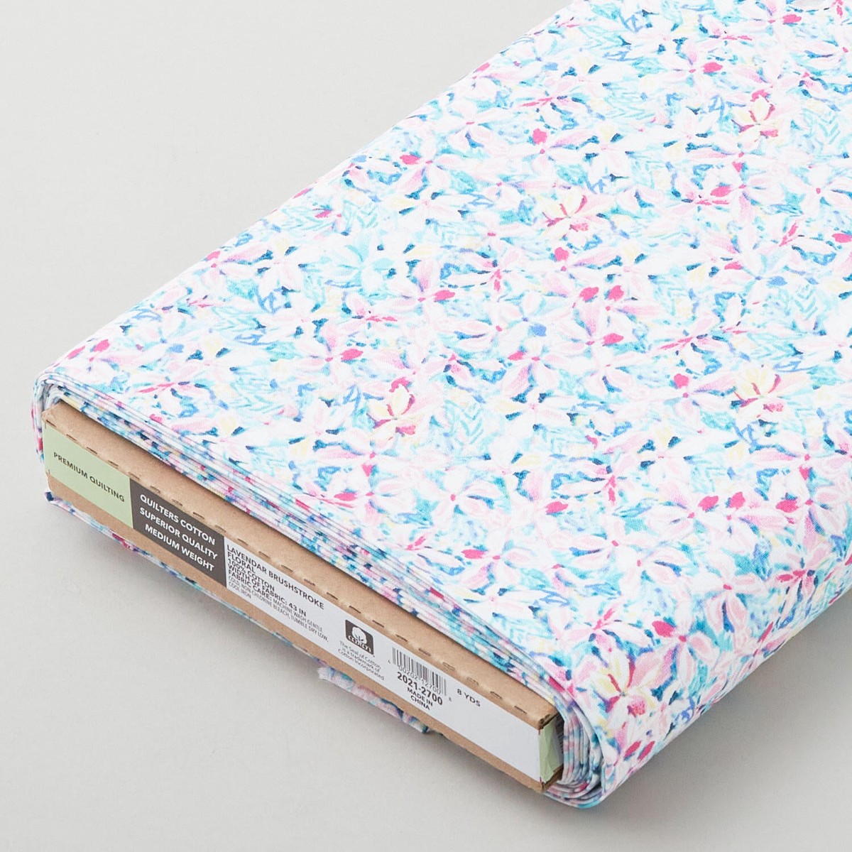 lavender-brushstroke-floral-8-yard-bolt