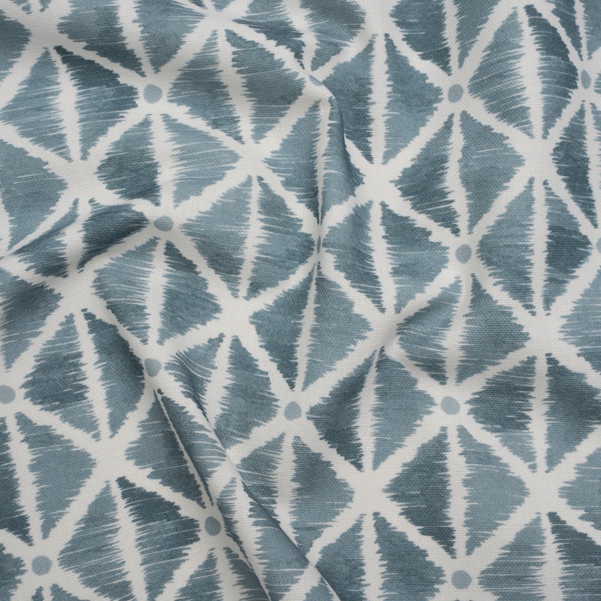 brushed-cotton-and-linen-canvas-print-denim-sketched-lattice-with-dots-british-imported