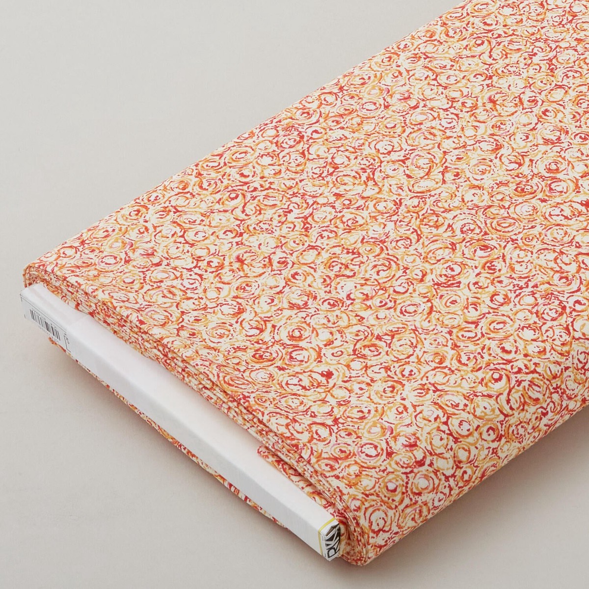 crayon-swirls-happy-swirls-ember-8-yard-bolt