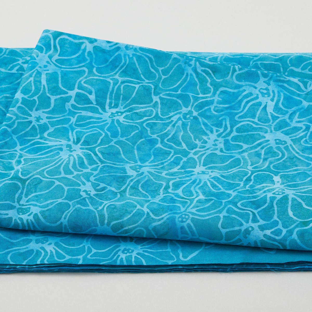 java-batiks-reflections-turquoise-2-yard-cut