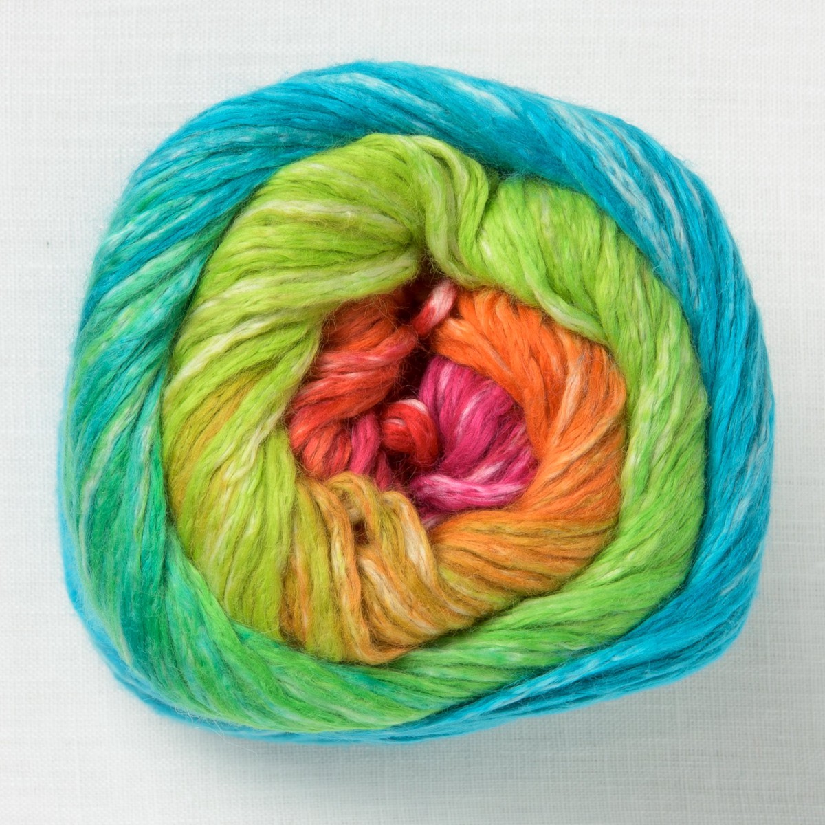 juniper-moon-farm-cumulus-rainbow-232-voltage-bloom