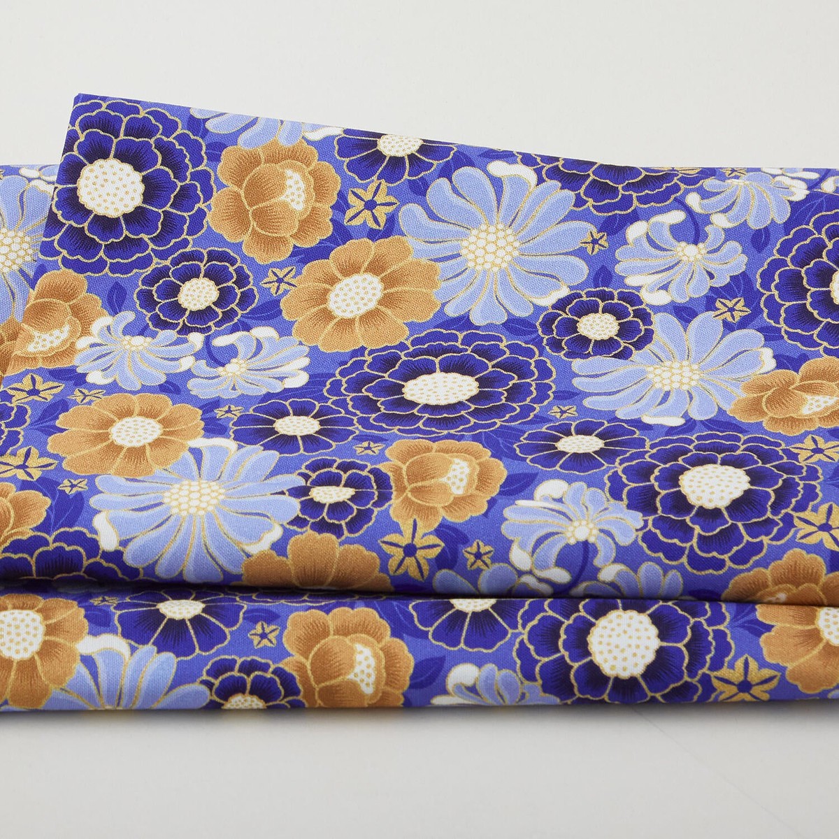hummingbird-haven-favorites-sapphire-flower-2-yard-cut