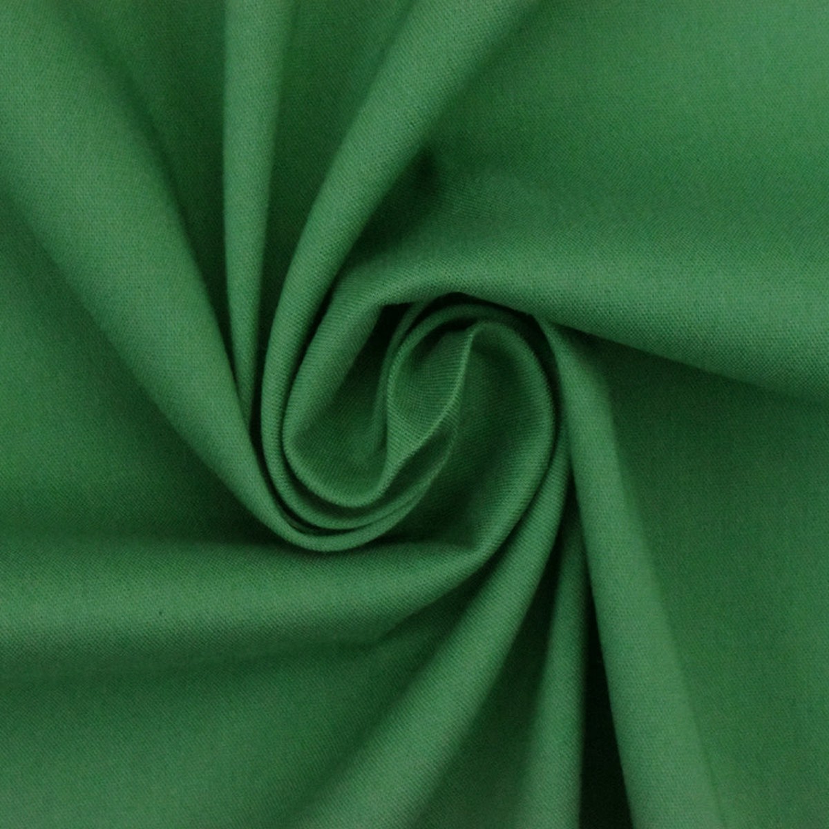 kelly-green-solid-stretch-cotton-blend-broadcloth-woven-fabric