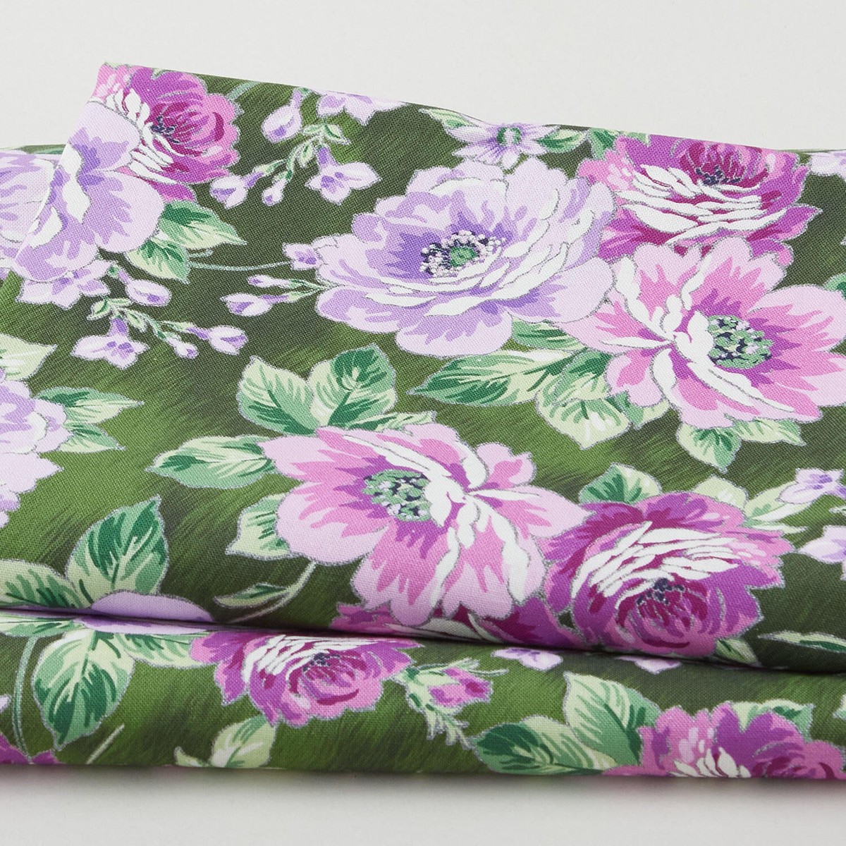 decadent-blossoms-favorites-fern-floral-2-yard-cut